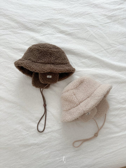 [PRE-ORDER] Teddy Bucket Hat