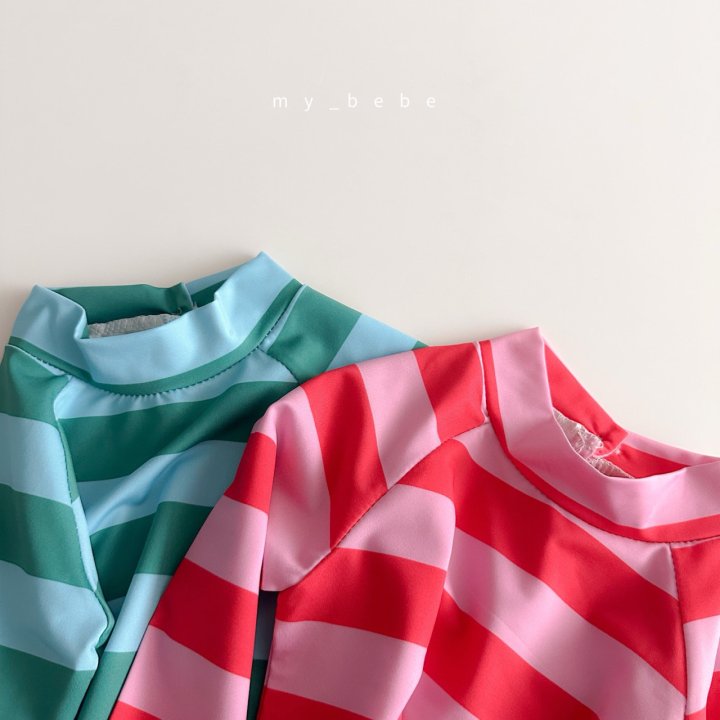 [PRE-ORDER] Stripe Rashguard Top Bottom Set