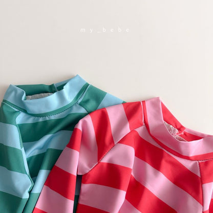 [PRE-ORDER] Stripe Rashguard Top Bottom Set