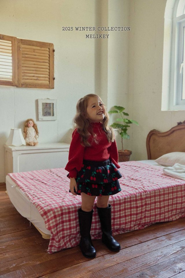 [PRE-ORDER] Cherry Frill Shorts