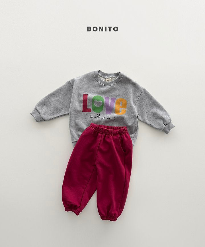 [PRE-ORDER] Love Sweatshirts