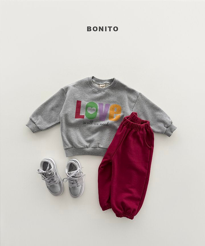 [PRE-ORDER] Love Sweatshirts