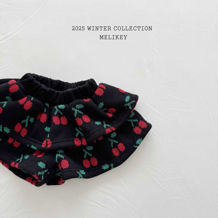[PRE-ORDER] Cherry Frill Shorts