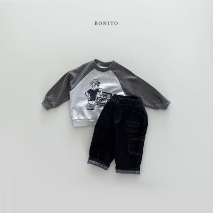 [PRE-ORDER] Wolf Raglan Sweatshirts
