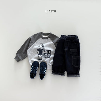 [PRE-ORDER] Wolf Raglan Sweatshirts