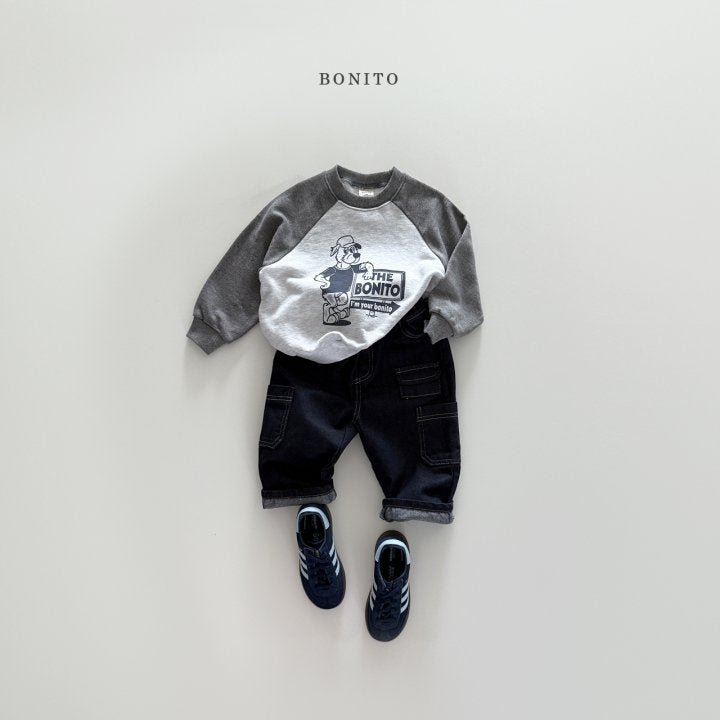 [PRE-ORDER] Wolf Raglan Sweatshirts