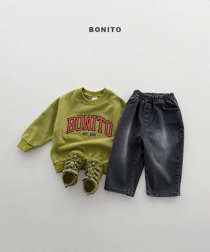[PRE-ORDER] Patch Embroidery Sweatshirts