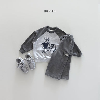 [PRE-ORDER] Wolf Raglan Sweatshirts