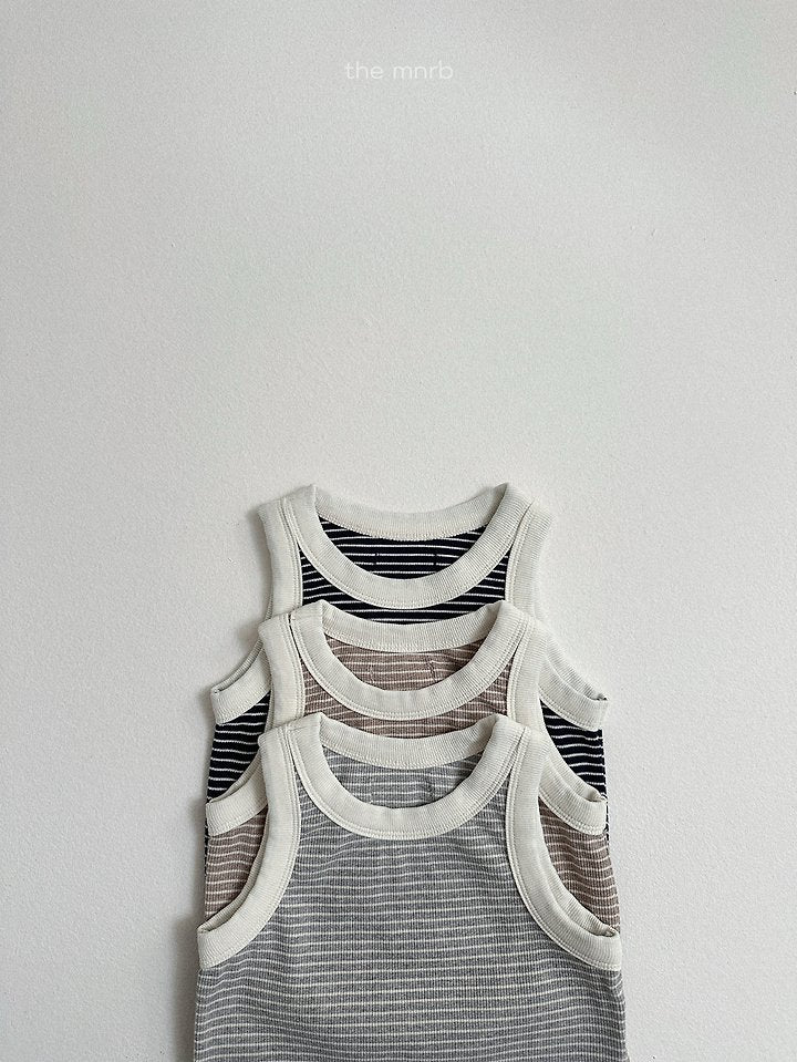 [PRE-ORDER] Vienna Sleeveless T-Shirts