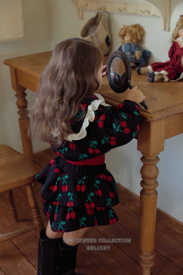 [PRE-ORDER] Cherry Frill Cardigan