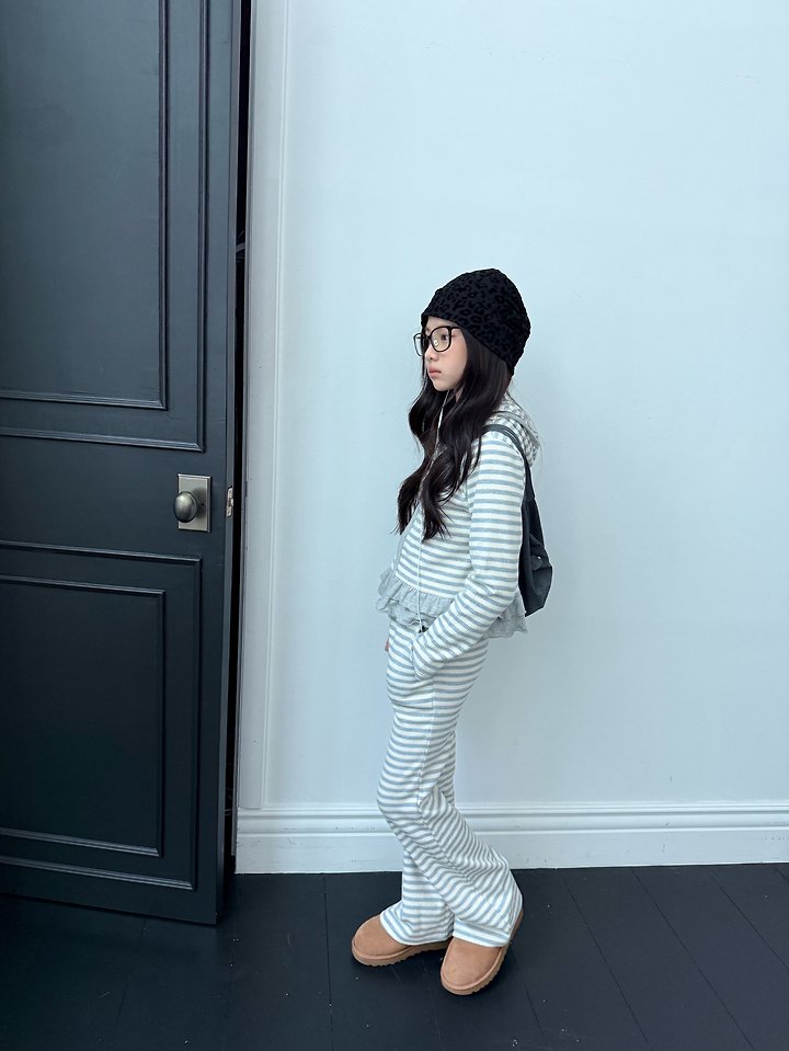 [PRE-ORDER] Wide Boot-Cut Pants
