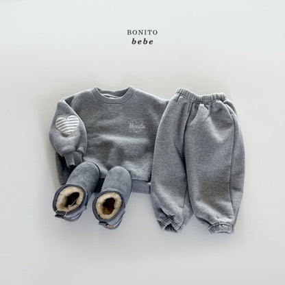 [PRE-ORDER] Heart Point Baby Sweatshirts