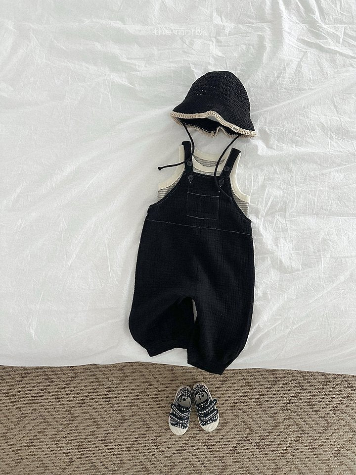 [PRE-ORDER] Vienna Sleeveless T-Shirts