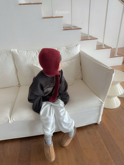 [PRE-ORDER] Snow Ball Sweatshirts