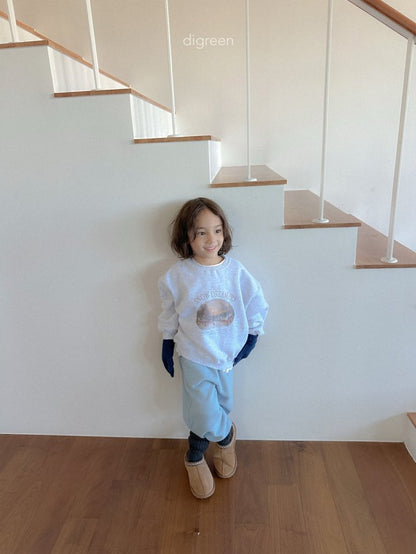 [PRE-ORDER] Snow Ball Sweatshirts