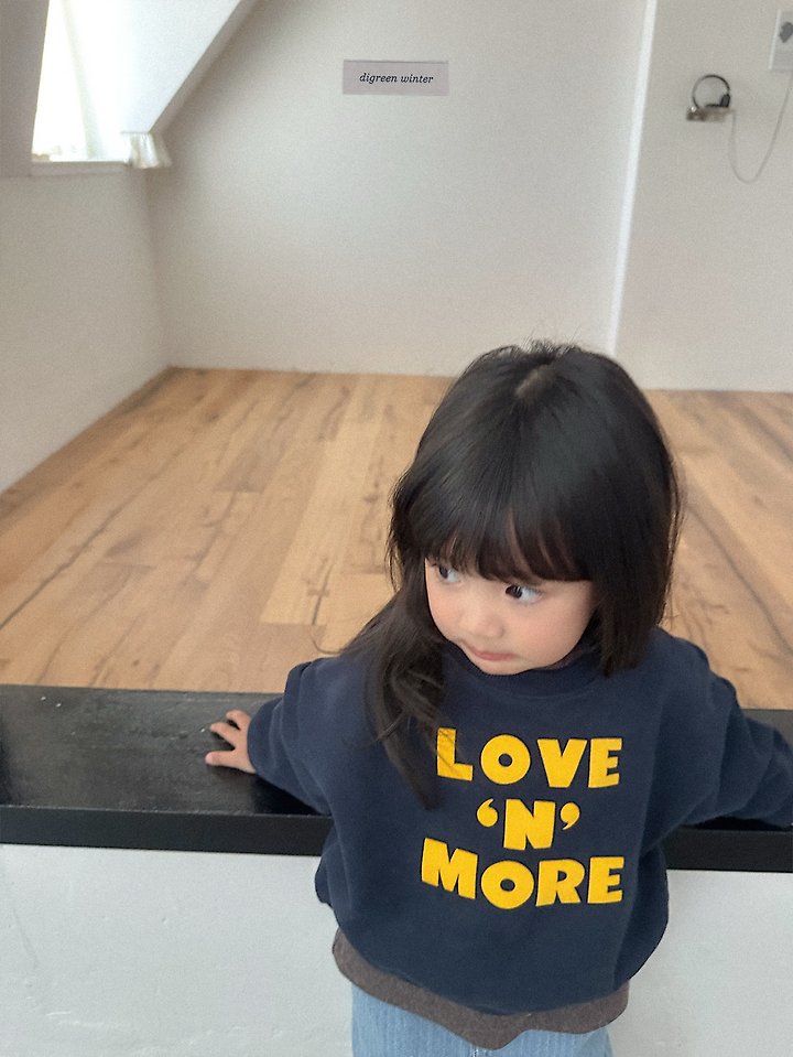 [PRE-ORDER] Love More Sweatshirts