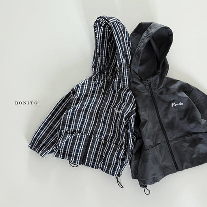 [PRE-ORDER] Windbreaker Hoodie Jumper (Mom&Dad Couple)