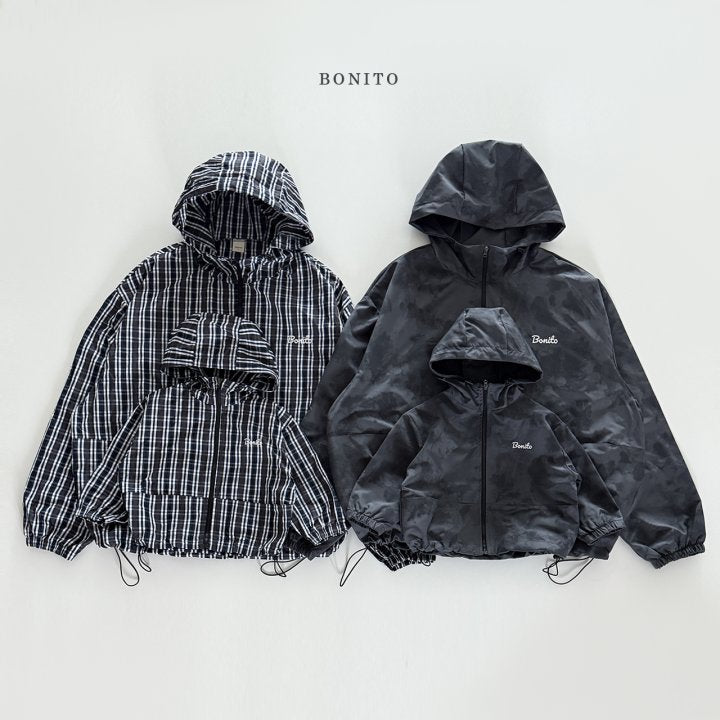 [PRE-ORDER] Windbreaker Hoodie Jumper (Mom&Dad Couple)