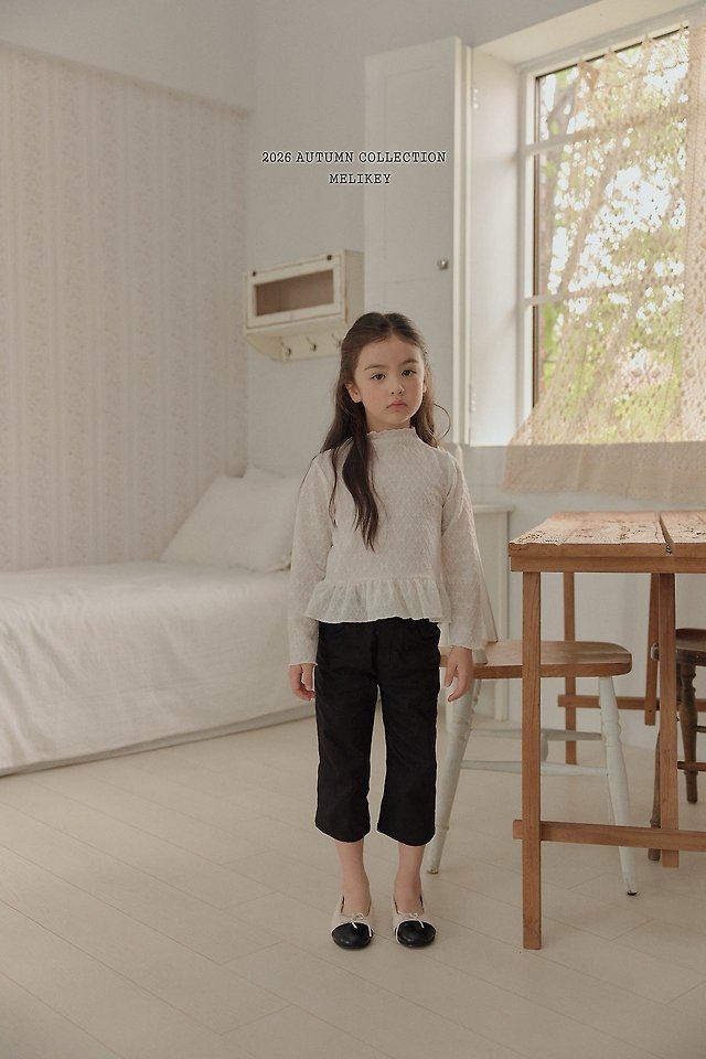 [PRE-ORDER] Awesome Capri Pants