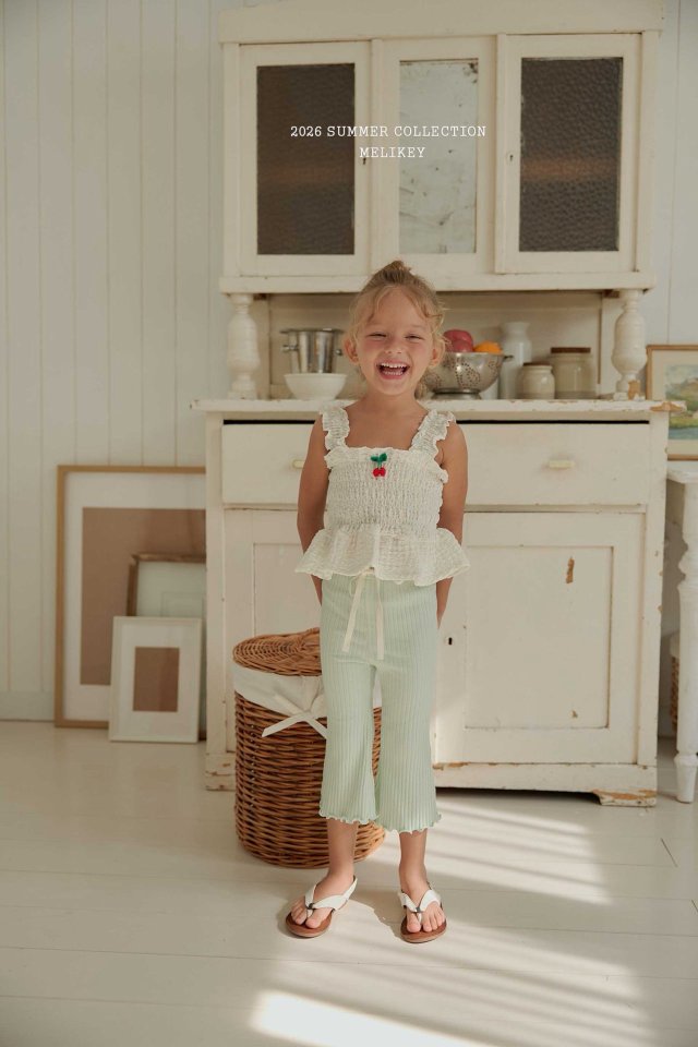 [PRE-ORDER] Cherry Smocking Blouse