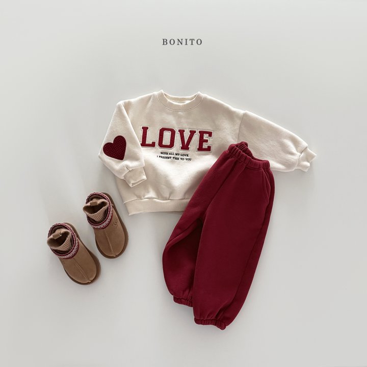[PRE-ORDER] Love Heart Sweatshirts