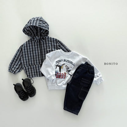 [PRE-ORDER] Windbreaker Hoodie Jumper (Mom&Dad Couple)
