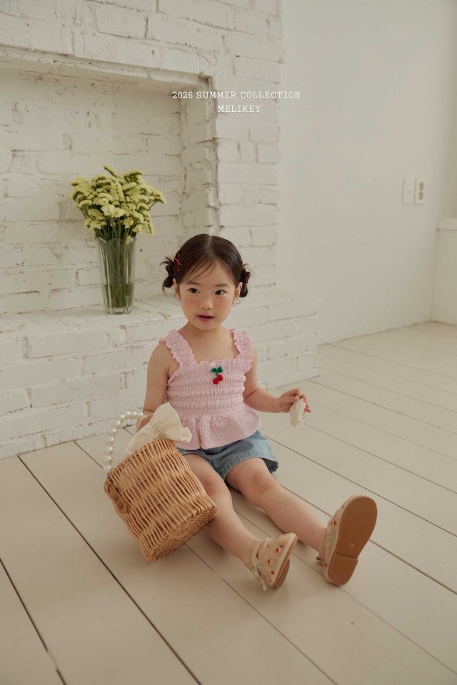 [PRE-ORDER] Cherry Smocking Blouse