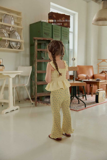 [PRE-ORDER] Cherry Smocking Blouse