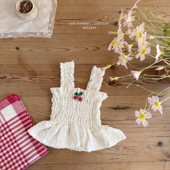 [PRE-ORDER] Cherry Smocking Blouse