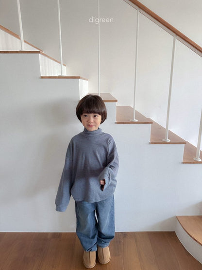 [PRE-ORDER] Loose Fit Turtleneck T-Shirts