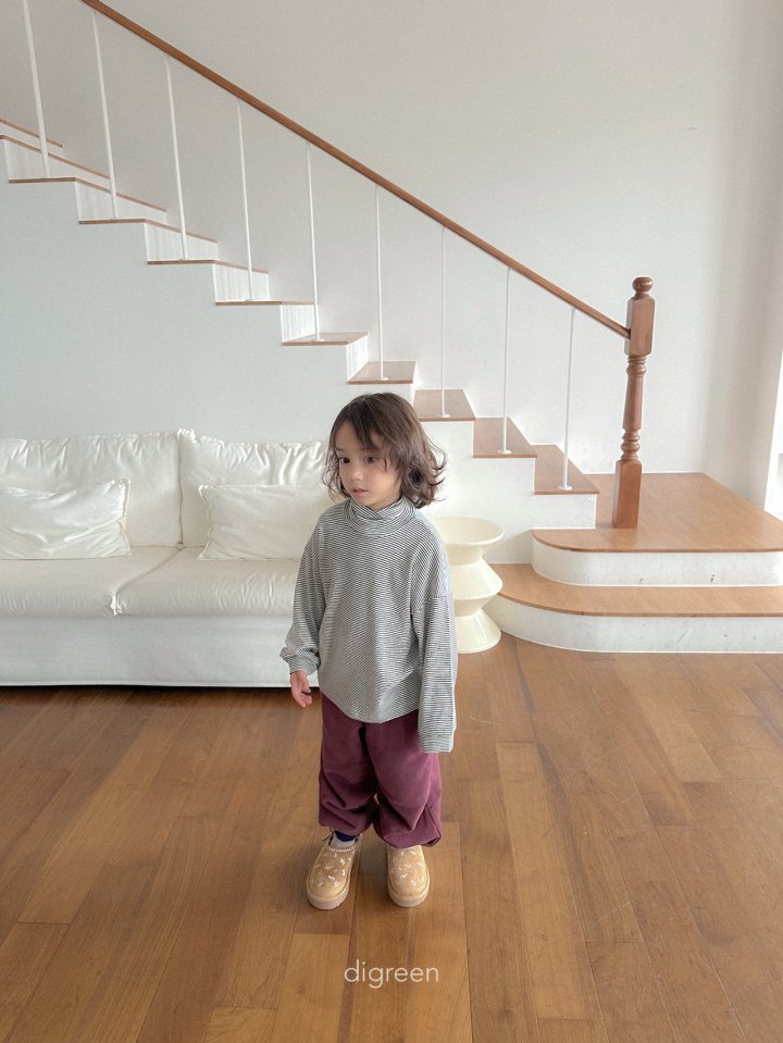 [PRE-ORDER] Loose Fit Turtleneck T-Shirts