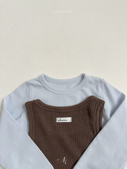 [PRE-ORDER] Marais Layered T-Shirts