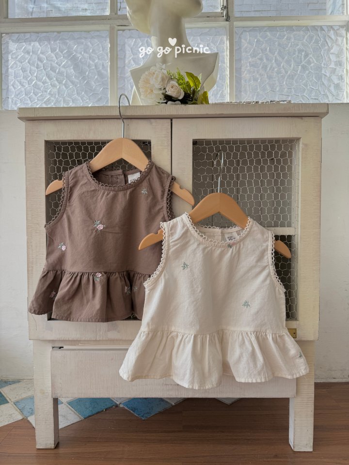 [PRE-ORDER] Rosie Blouse