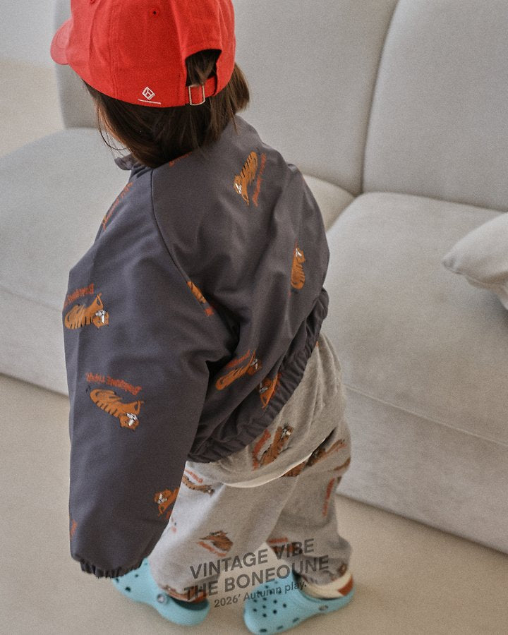 [PRE-ORDER] Tiger Raglan Jacket