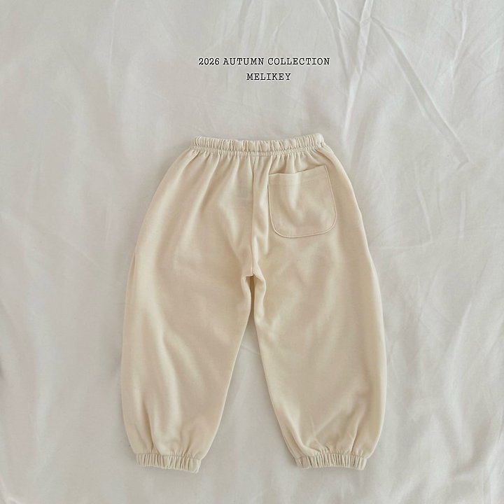 [PRE-ORDER] Button Jogger
