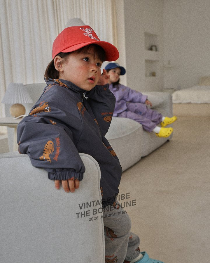 [PRE-ORDER] Tiger Raglan Jacket