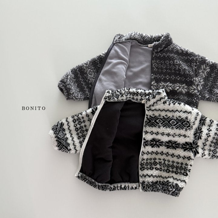 [PRE-ORDER] Snowflake Sherpa Jacket