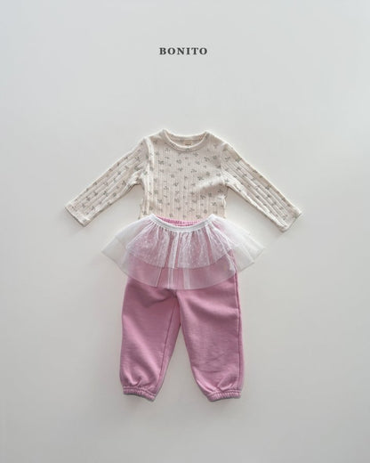 [PRE-ORDER] Eyelet T-Shirts