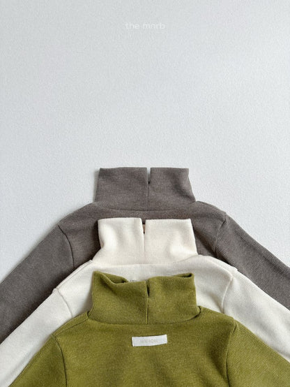 [PRE-ORDER] Ribbed Open Turtleneck
