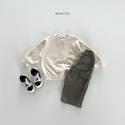 [PRE-ORDER] Henry Neck Raglan Sweatshirts