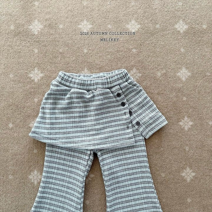[PRE-ORDER] Button Wrap Boot-Cut Pants