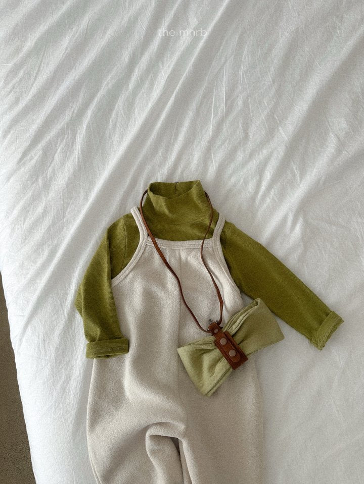 [PRE-ORDER] Ribbed Open Turtleneck
