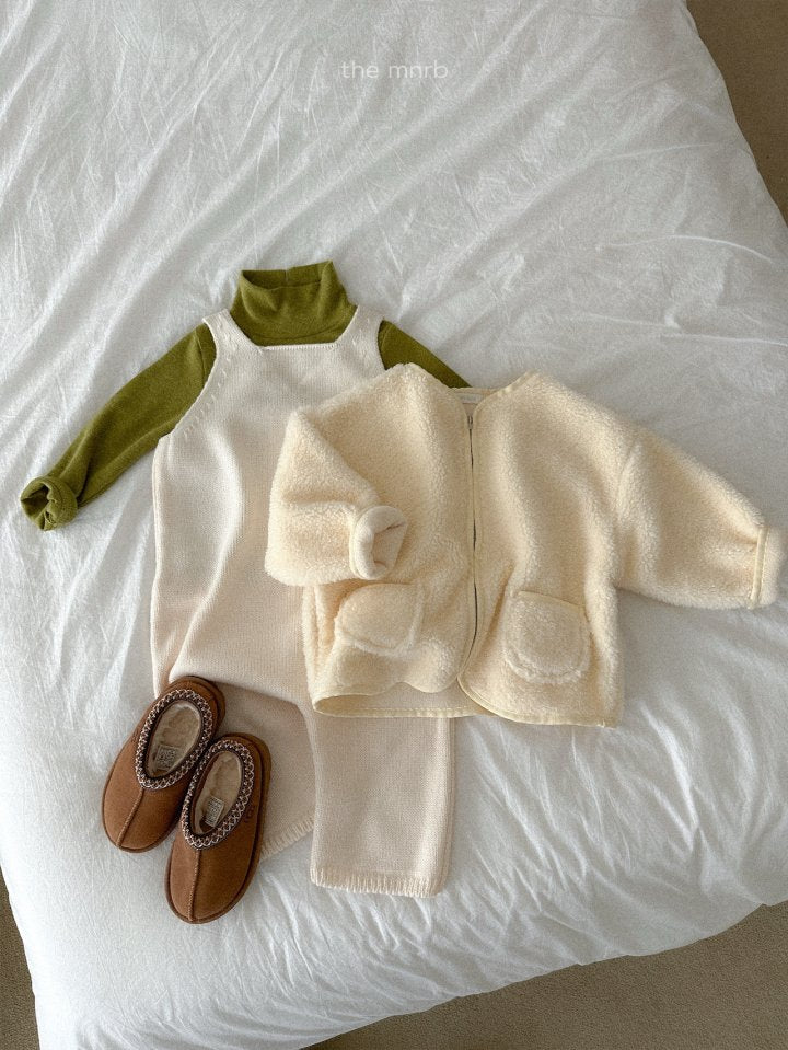 [PRE-ORDER] Ribbed Open Turtleneck
