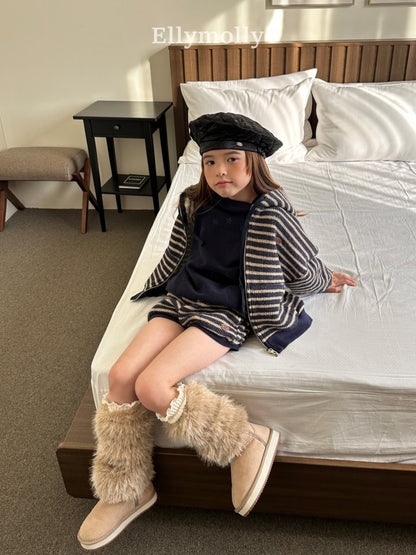 [PRE-ORDER] Wool Knit Stripe Shorts