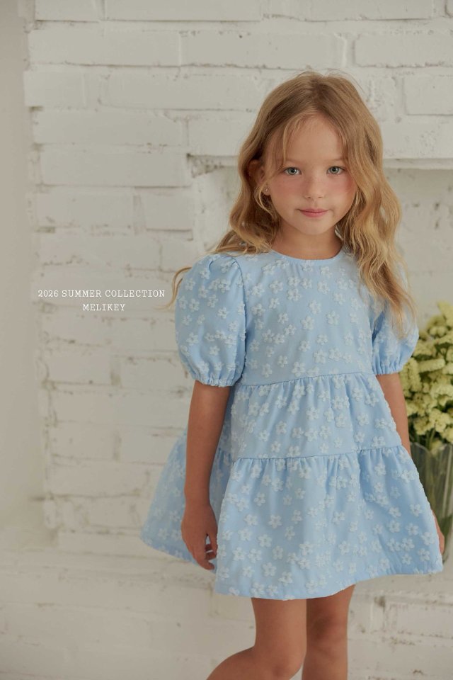 [PRE-ORDER] Shine Back Ribbon Dress