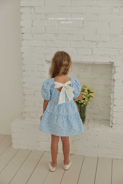 [PRE-ORDER] Shine Back Ribbon Dress
