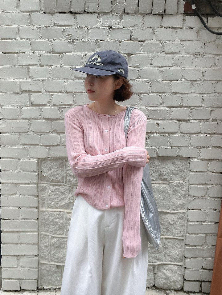 [PRE-ORDER] Wiggly Ribbed Cardigan (Mom Couple)