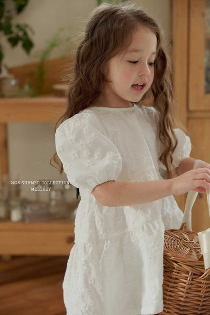 [PRE-ORDER] Shine Back Ribbon Dress