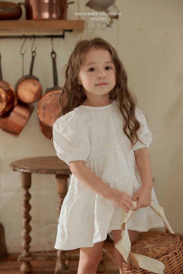 [PRE-ORDER] Shine Back Ribbon Dress