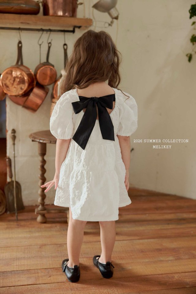 [PRE-ORDER] Shine Back Ribbon Dress